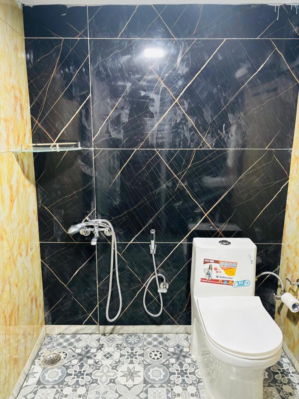 Hotel Amar Mussoorie Esterno foto
