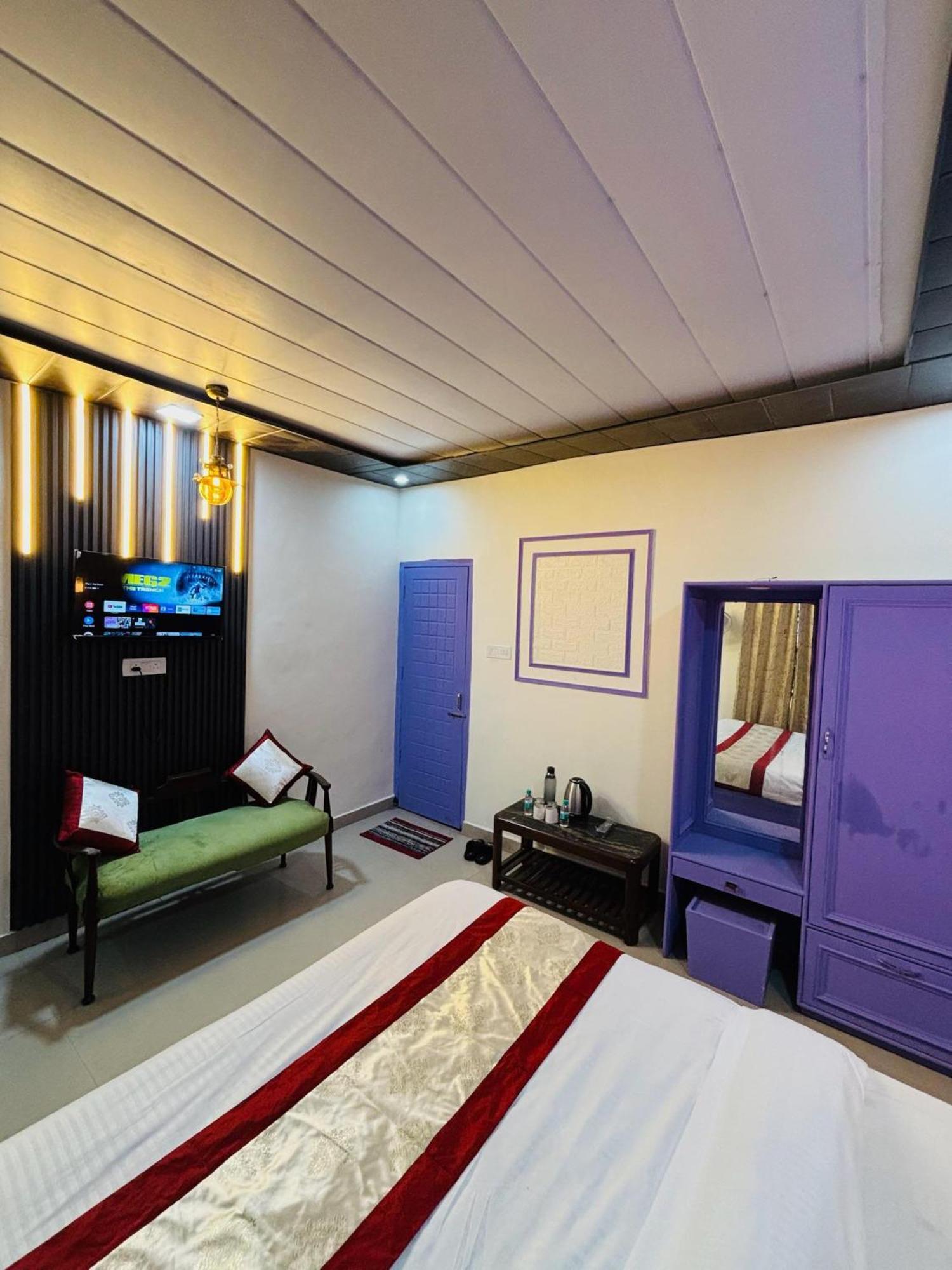 Hotel Amar Mussoorie Esterno foto